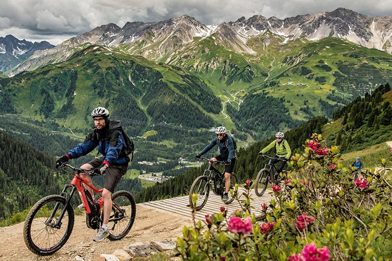 St Anton, Arlberg, hiking, mountainbiking, biking, e-bike, downhill, relaxing